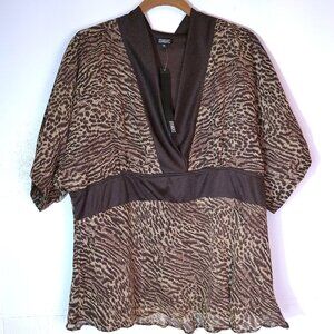 Blouse XL NWT Magic broun animal print short sleeve v-neck summer top tunic